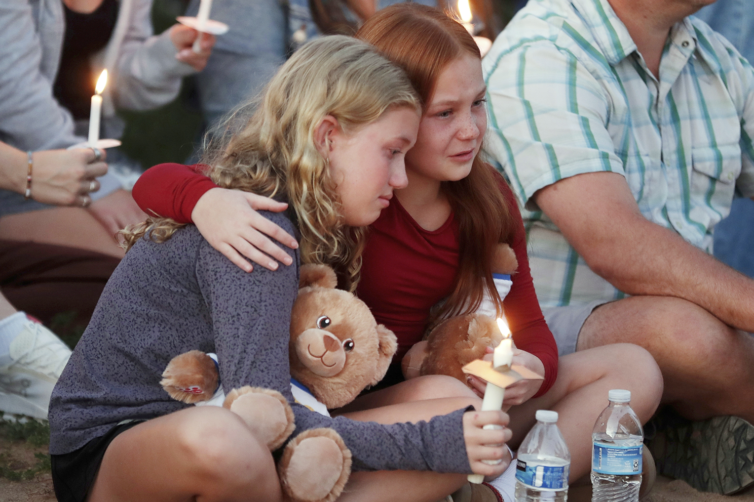 Authorities look for motive for shooter who opened fire on kids at Minneapolis church